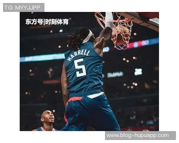 火力全开伦纳德三分雨下狂砍35分助球队逆转第三节独得19分展现统治力